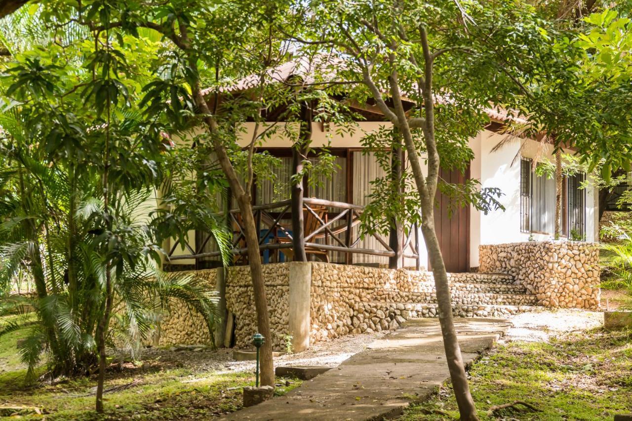 Cabinas Las Olas Playa Avellana Exterior foto